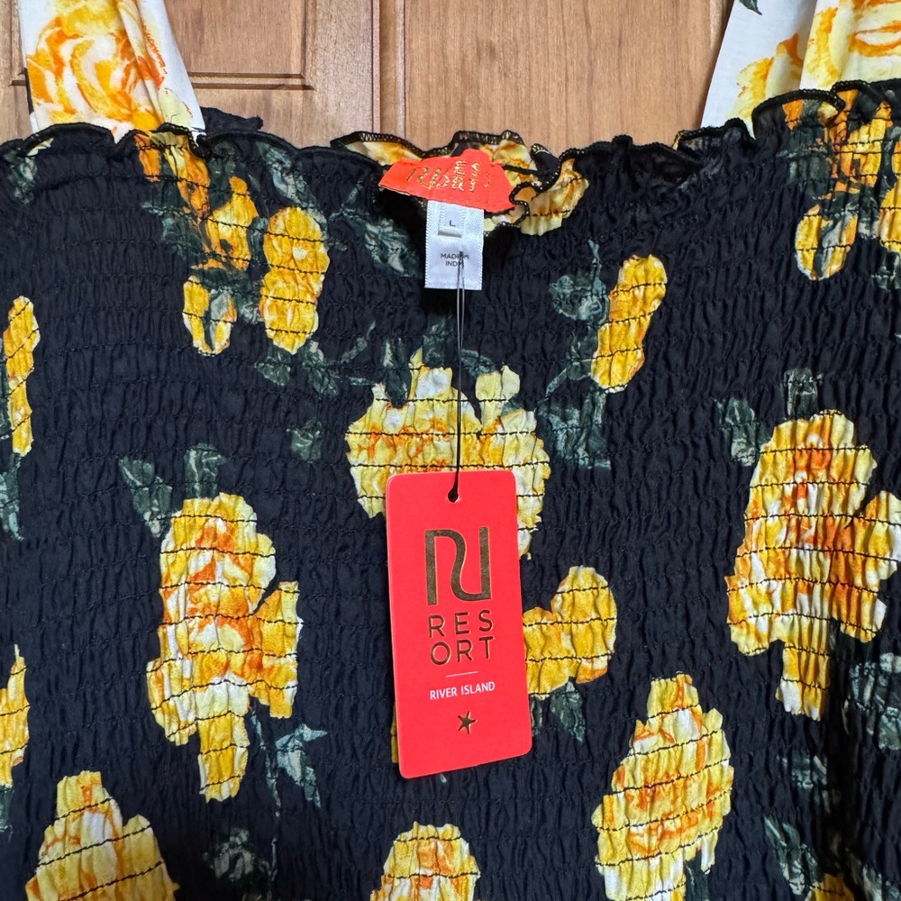 River Island Floral Dress - Picture 8 of 14